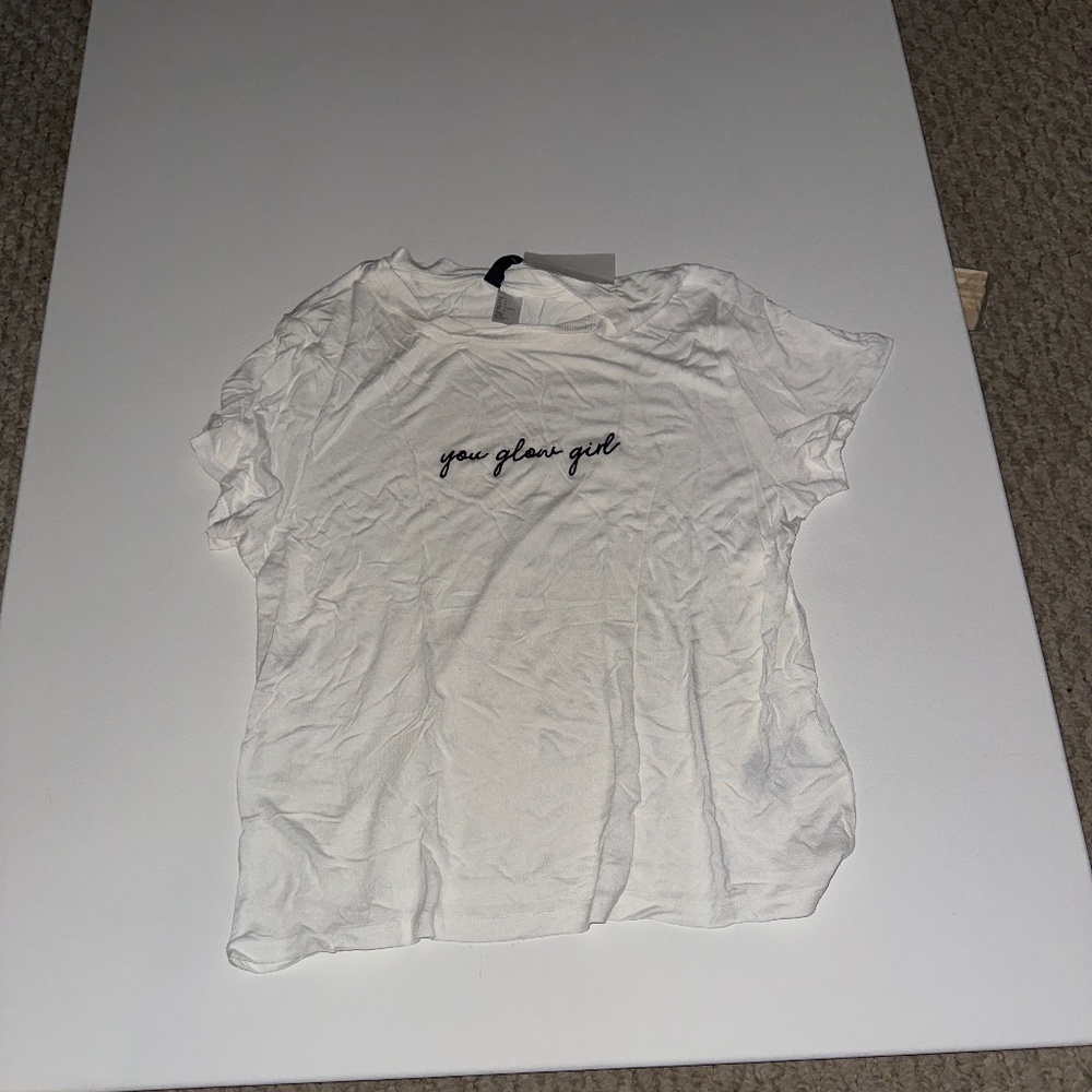 white tee